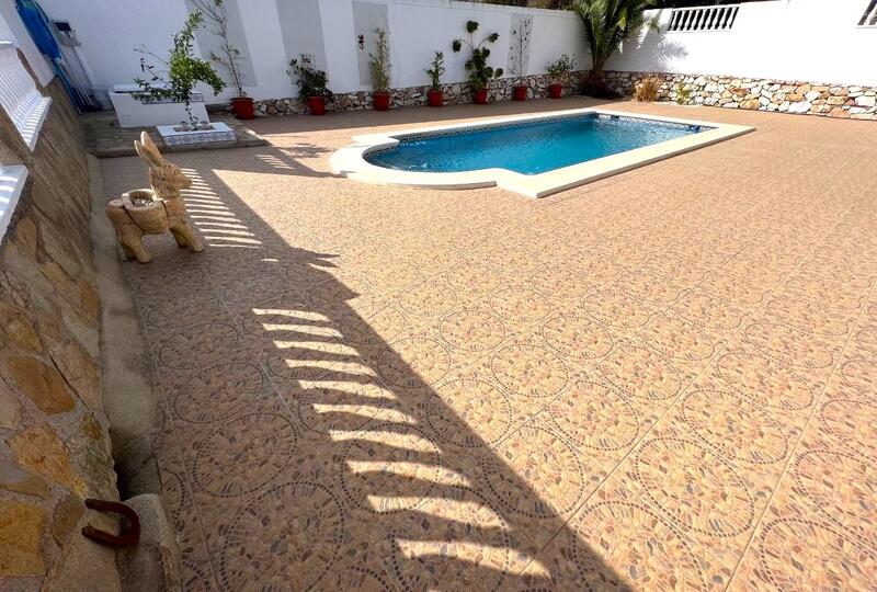 130-1414: Villa for Sale in Arboleas, Almería