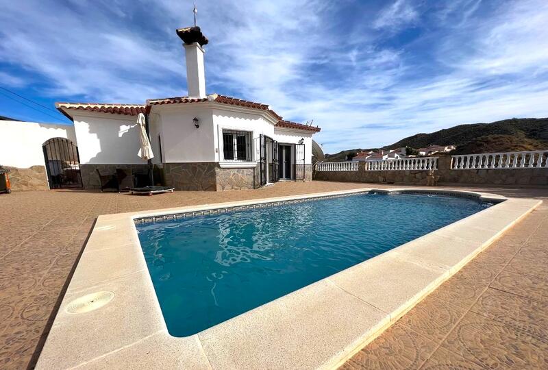 Villa for Sale in Arboleas, Almería