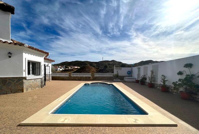 130-1414: Villa for Sale in Arboleas, Almería