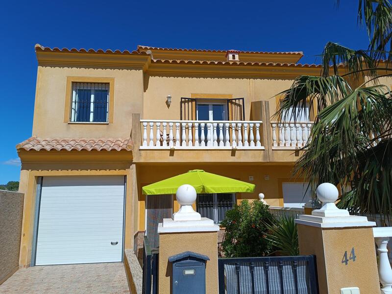 Townhouse for Sale in Arboleas, Almería