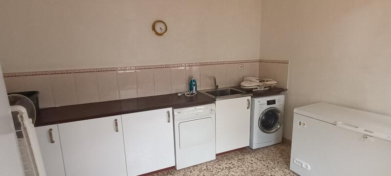130-1425: Cortijo: Traditional Cottage for Sale in Urcal, Almería