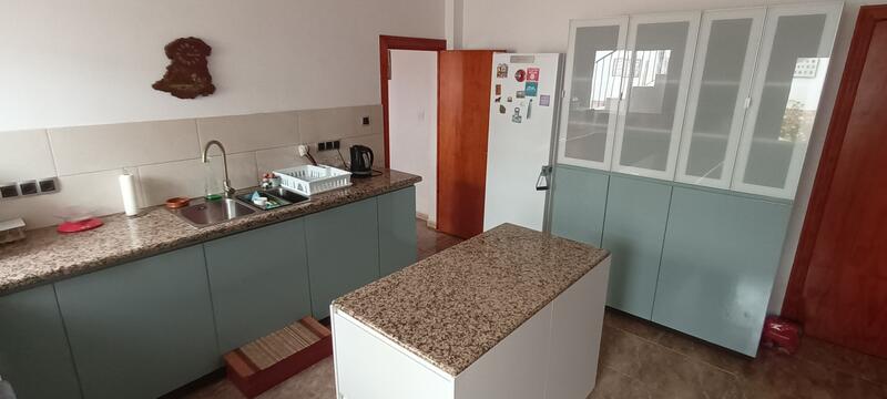 130-1425: Cortijo: Traditional Cottage for Sale in Urcal, Almería