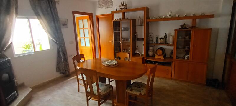 130-1425: Cortijo: Traditional Cottage for Sale in Urcal, Almería