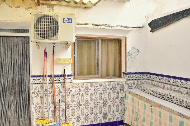 130-1436: Townhouse for Sale in Cantoria, Almería