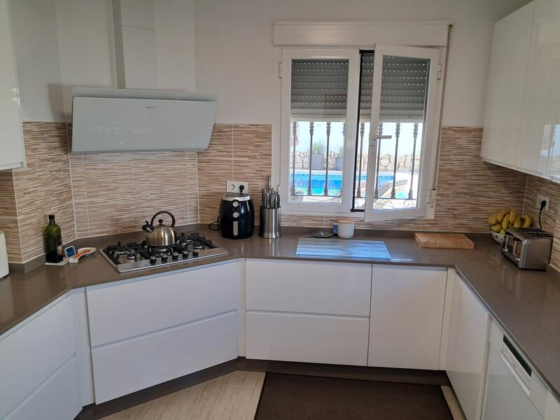 130-1479: Villa for Sale in Arboleas, Almería