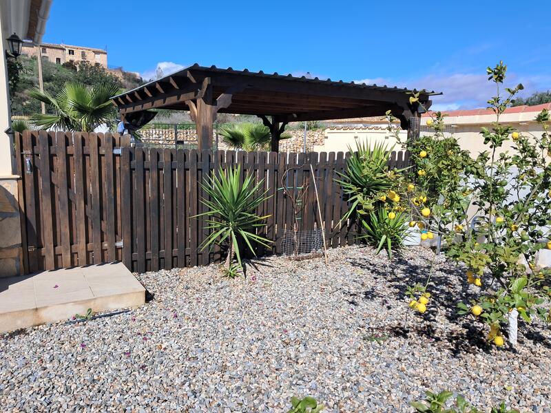 130-1479: Villa for Sale in Arboleas, Almería