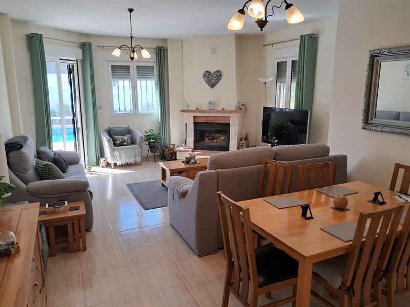 130-1479: Villa for Sale in Arboleas, Almería