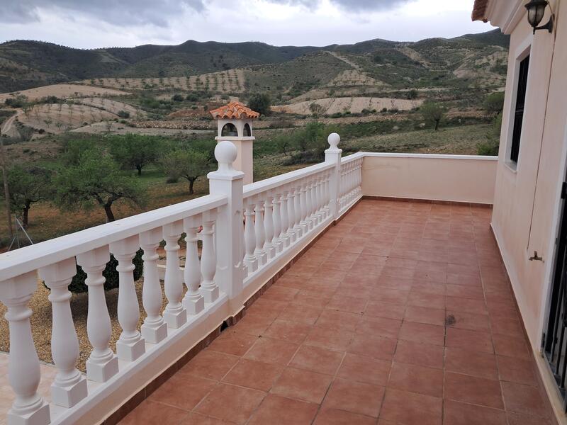 130-1480: Villa for Sale in Arboleas, Almería