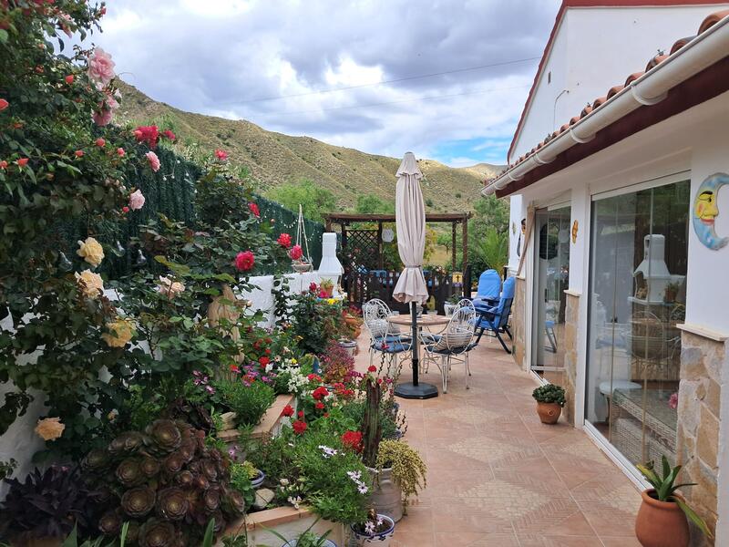 130-1481: Villa for Sale in Arboleas, Almería