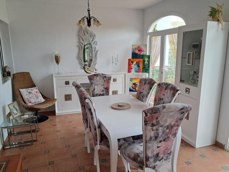 130-1481: Villa for Sale in Arboleas, Almería