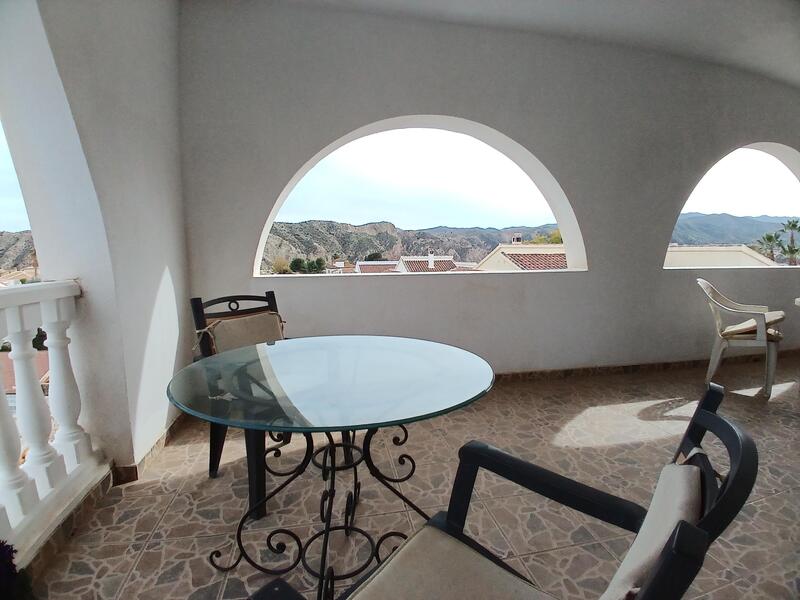 130-1483: Villa for Sale in Arboleas, Almería